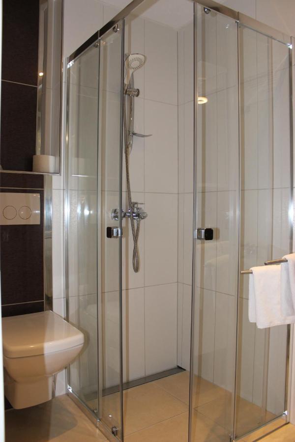 Bodensee Pension Uberlingen Ngoại thất bức ảnh