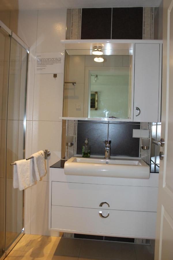 Bodensee Pension Uberlingen Ngoại thất bức ảnh