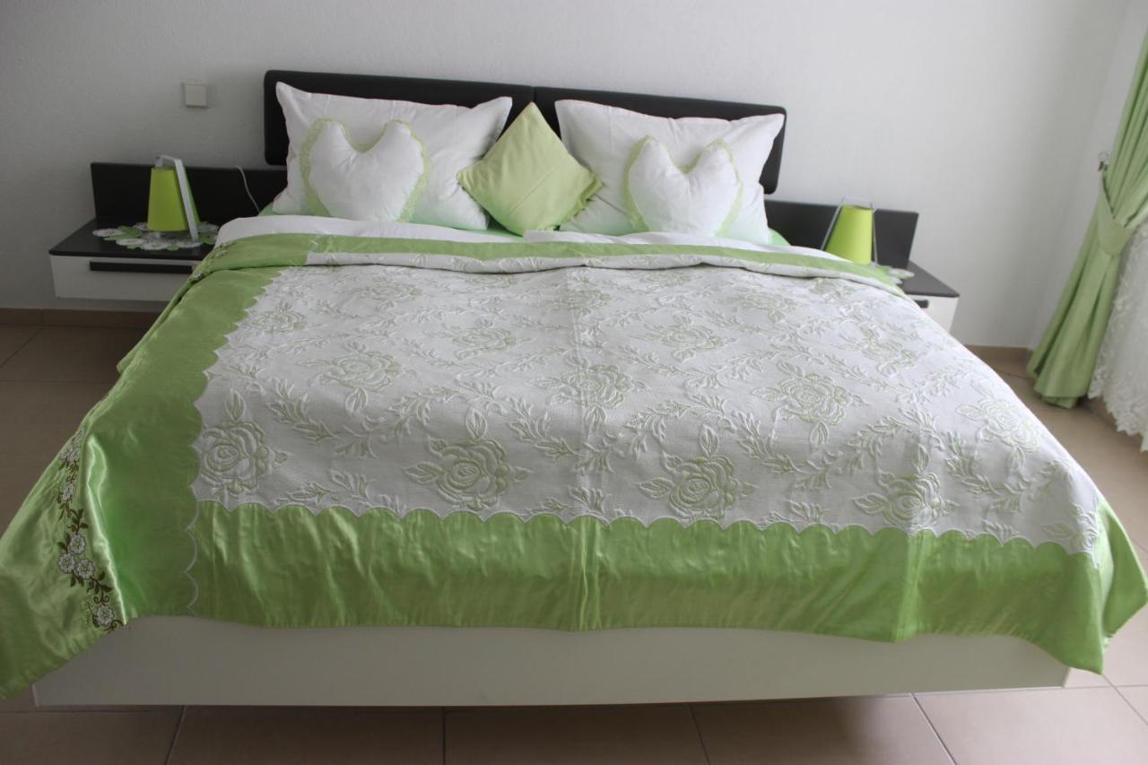 Bodensee Pension Uberlingen Ngoại thất bức ảnh